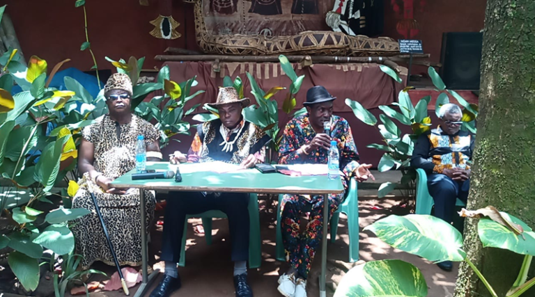 Paix et vivre ensemble au Cameroun : La caravane des autorités traditionnelles et coutumières reprend droit de cité à Yaoundé.